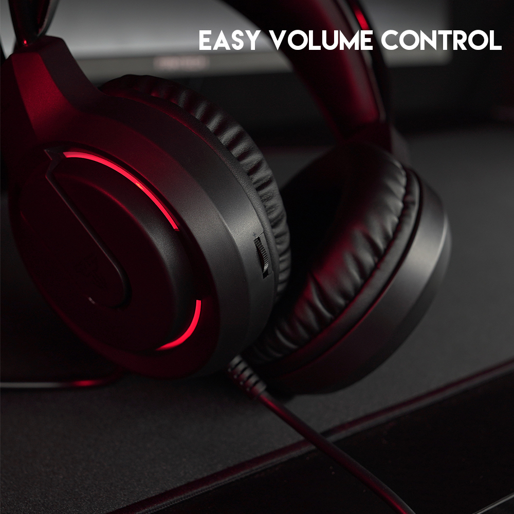 FANTECH HQ53 FLASH LIGHTWEIGHT RED/WHITE ACCENT LIGHTING GAMING HEADSET. 
