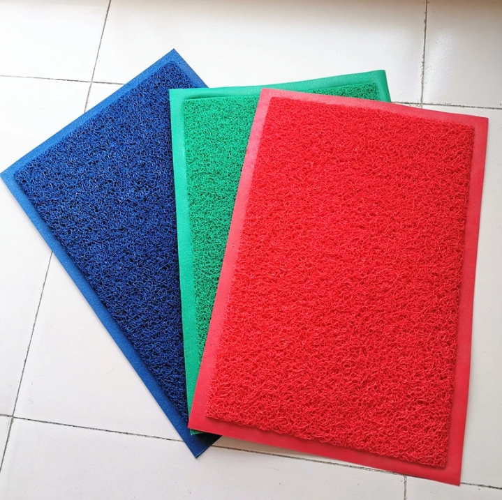 plastic door mat 15" ×23". 
