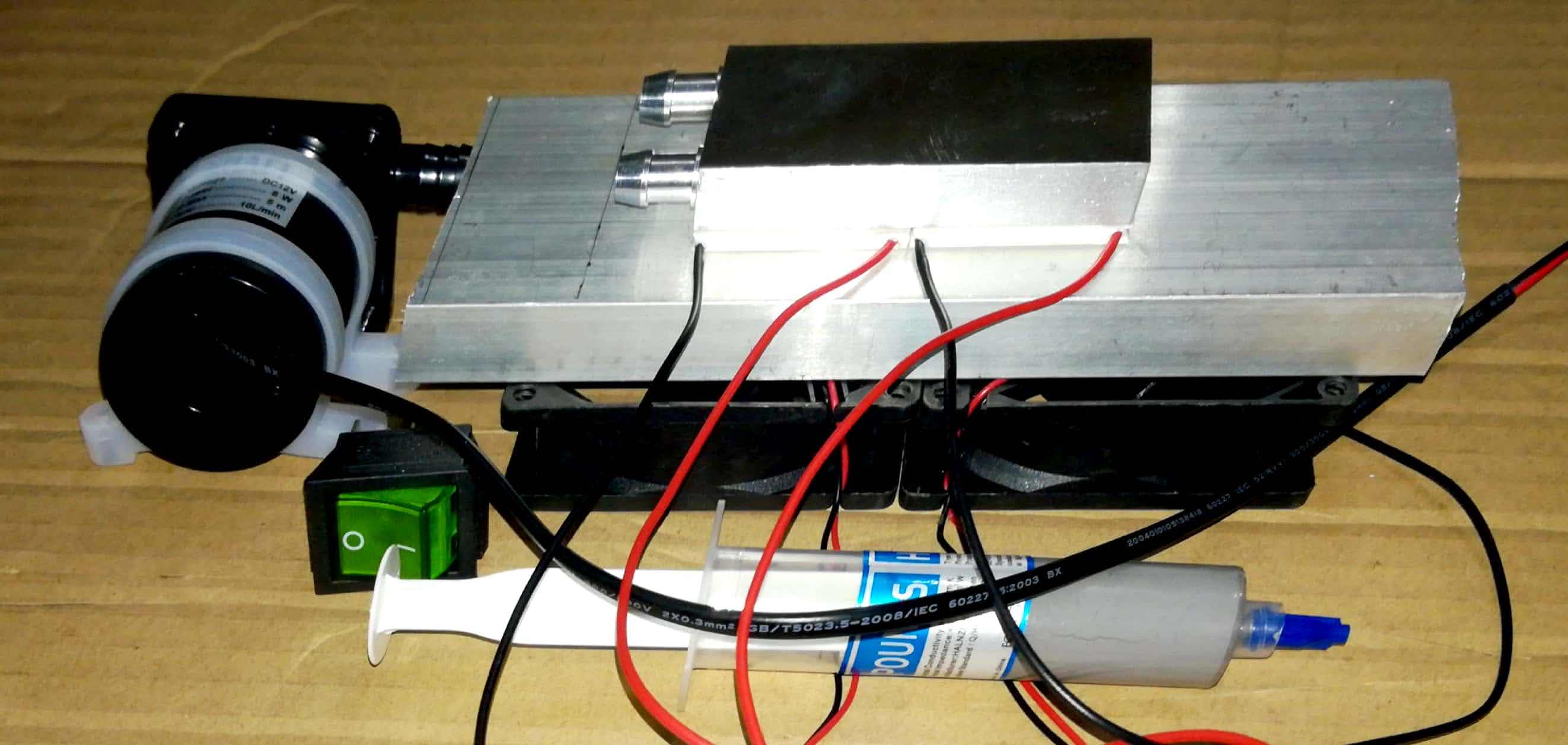 DIY kits Thermoelectric Peltier Refrigeration Cooling System Water Cooling Project 01 Pc SMPS 12 Volt 10 Amp+2Pcs Mini Pump+2 Pcs PC Heatsink+3 Pcs Double Water Block+2 Pcs Fan+4 Pcs Peltier Module TEC1-12706 Coolers+2 Pcs Colling Fan+1 Pc Tharmal Paste. 