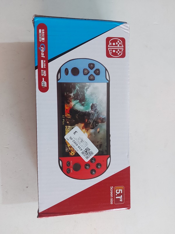 Game Player 5.1 inch Double rocker 8G Handheld Retro Game Console Video MP5 TF Card Camera. 