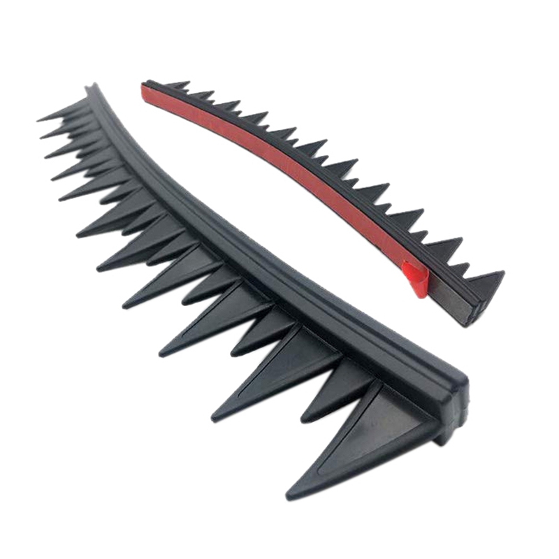 Reflective Motorcycle Helmet Mohawk Spikes Rubber Saw with Red Helmet Decals(Helmet Not Included). 