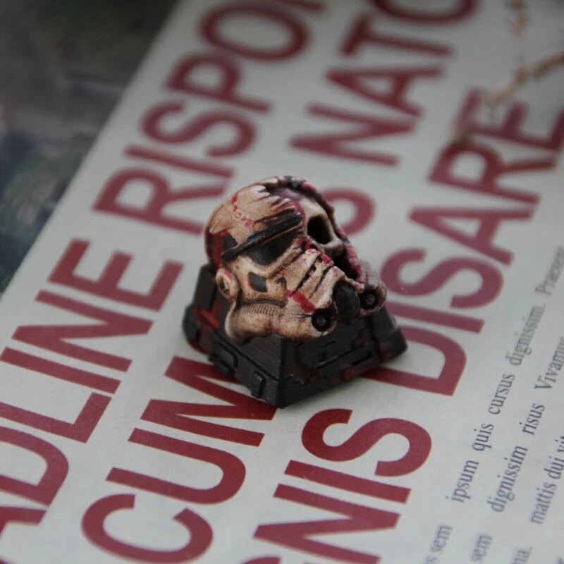 ECHOME Battle-damaged Skull Keycap Resin Artisan Anime Keyboard Cap Custom Cartoon KeyCap for Mechanical Keyboard Accessories. 