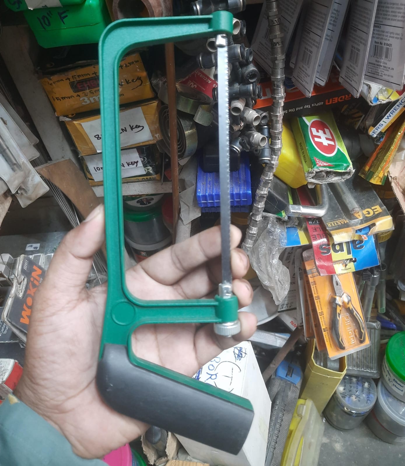 Mini Hacksaw Frame With Blade 6 inch, good quality frame same as picture. 