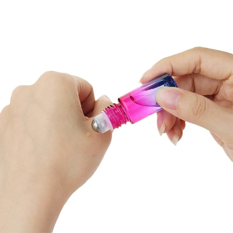 5/10/20/30/50pcs Thick Glass Roll On Bottles 5ml Gradient Color Empty Bottle Roller Ball Bottle For Essential Oil Travel Kit. 