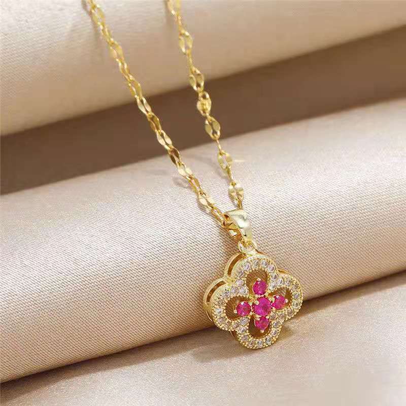 Lucky four-leaf flower necklace female ins niche design super fairy Japanese and Korean style gift to friends for Chinese Valentine's Day webcast