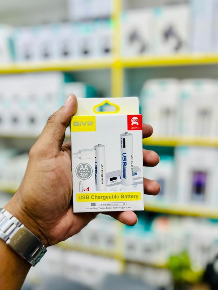 AiVR USB-C Rechargeable Batteries 4pc AA 2550 mWh. 