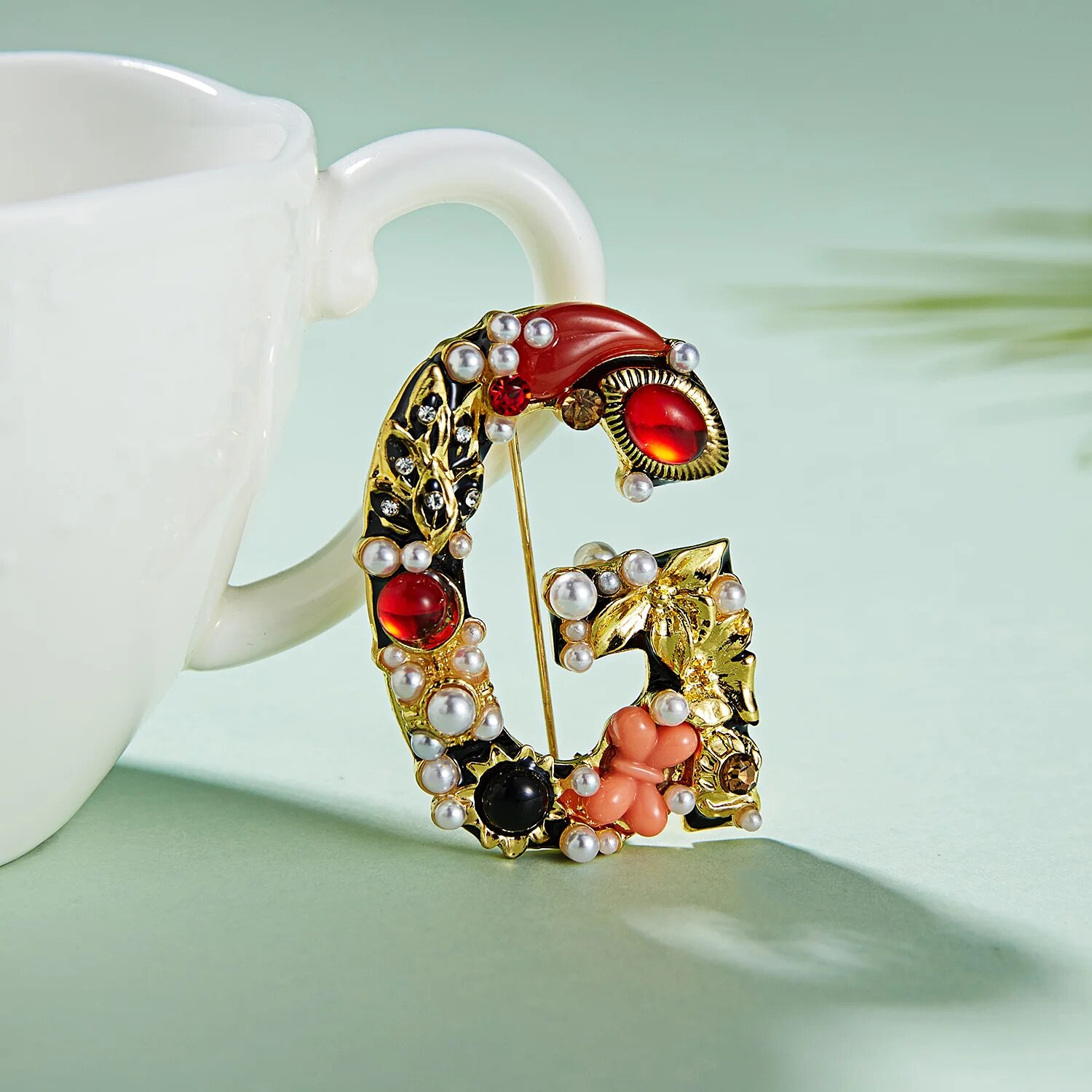 Rinhoo Unique Design Initial Name A D G M S Letters Brooches Women Baroque Imitation Pearl Crystal English Alphabet Pins Jewelry. 