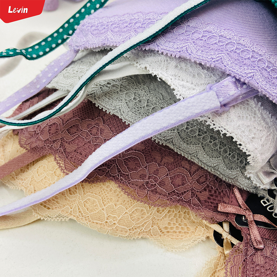 For 30 Size Women's Non Wire Padded Push Up Bra From Levin. 