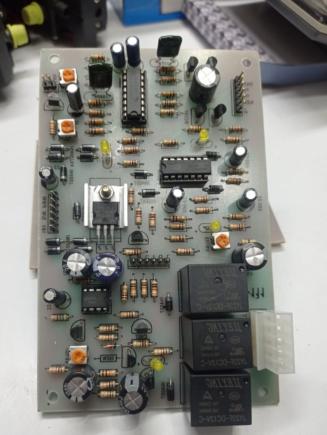 IPS/UPS Oscillation Control Board Circuit 1000Watt. 