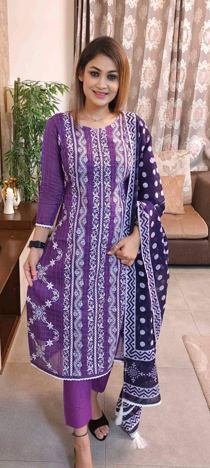 Three Piece Cotton Unstitched Skin Print For Women - সুতির 3 পিছ