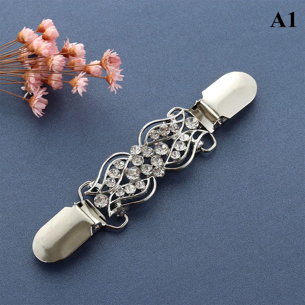 Trendy Retro Crystal Winter Duck Clip Clasps Shawl Brooch Sweater Blouse Pin Cardigan Clip