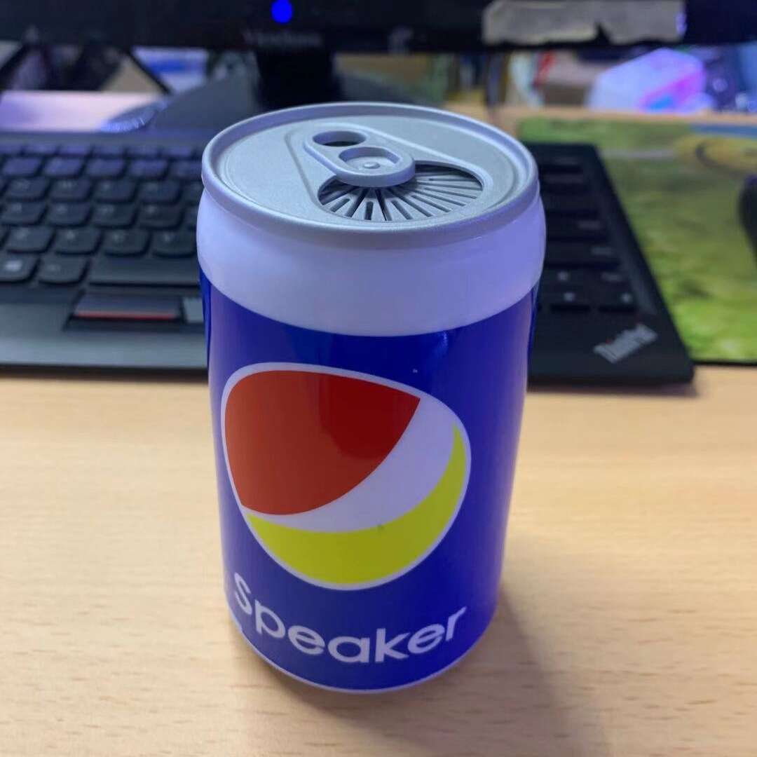 New wireless Bluetooth speaker Pepsi can Sprite mini portable subwoofer card insertion sound phone. 