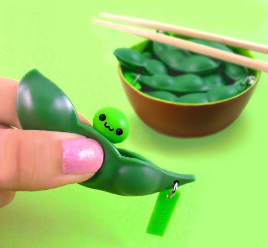 Fidget Toys Squeeze-a-Bean Soybean Stress Relieving Keychain Keyring Phone Chain Pendants. 