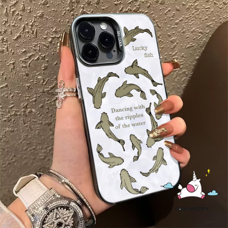 Luxury Metal Lens Bracelet Bracket Case Redmi 12 13C 10 9C 12C 9 10C A1 10A 9T 9A Note 12 13 10 11 9 10s 8 11s Pro Poco C55 C65 M3 Pro Carp Cartoon Retro Painting Koi Couple Cover