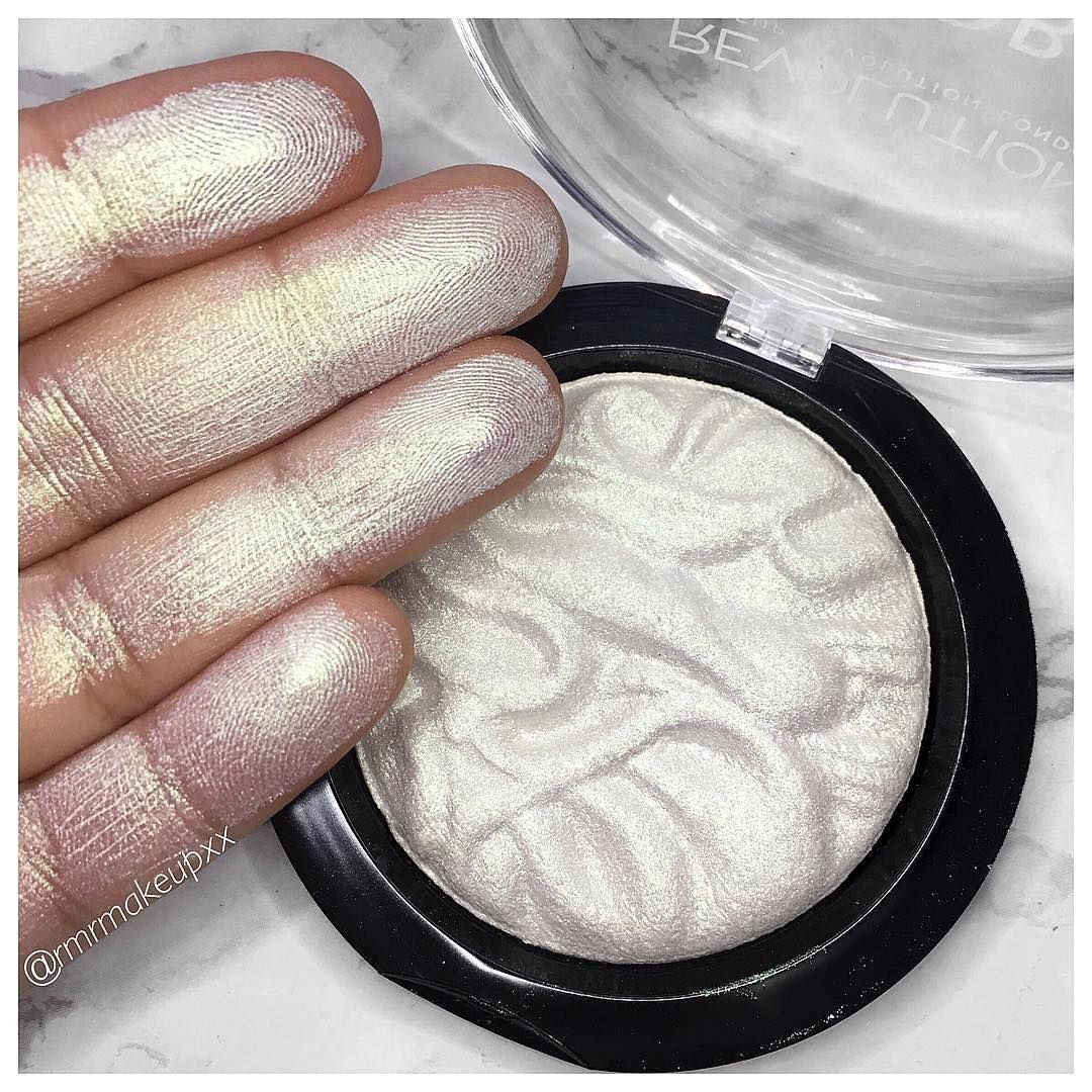 Makeup Revolution Strobe Highlighter Saubhaya Makeup