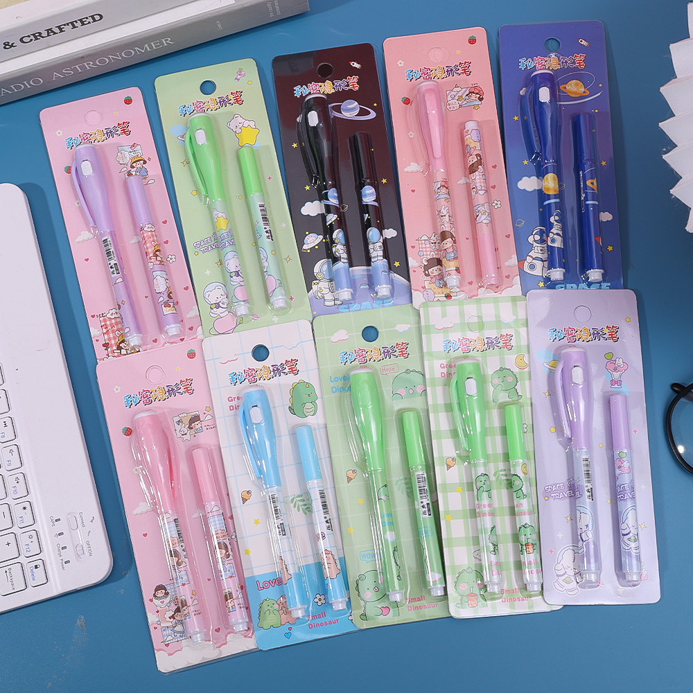 Invisible Ink Pen with LED UV Light Secret Marker Non-Toxic for Drawing and Writing. 