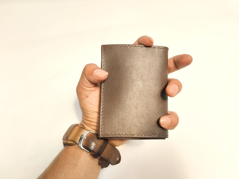 Superlative Indispensable -Upscale Living -Driving License Card holder CC72- Inventive Choice Remarkable - Disclose Styles & Luxe. 
