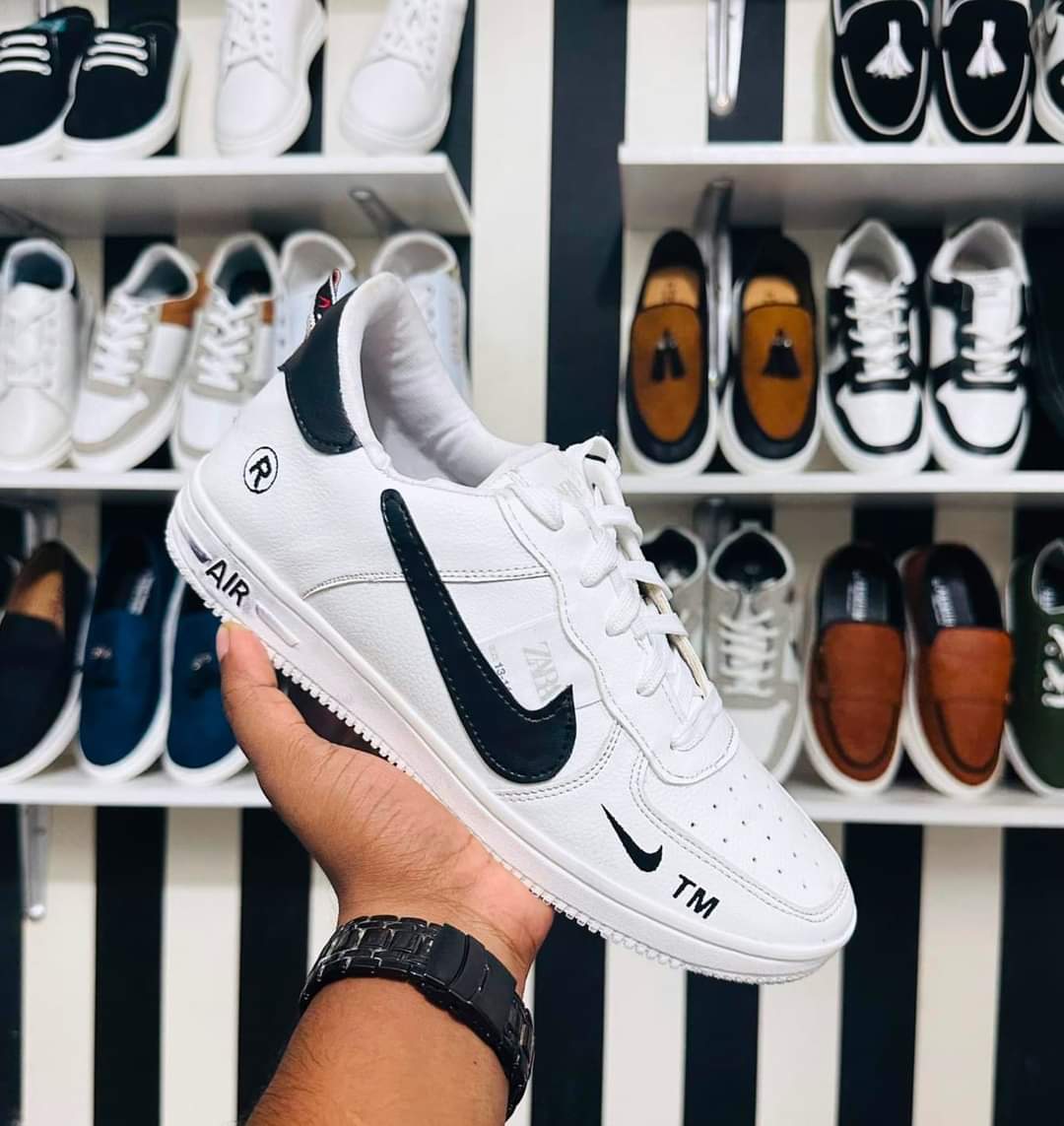 Nike venbu hot sale