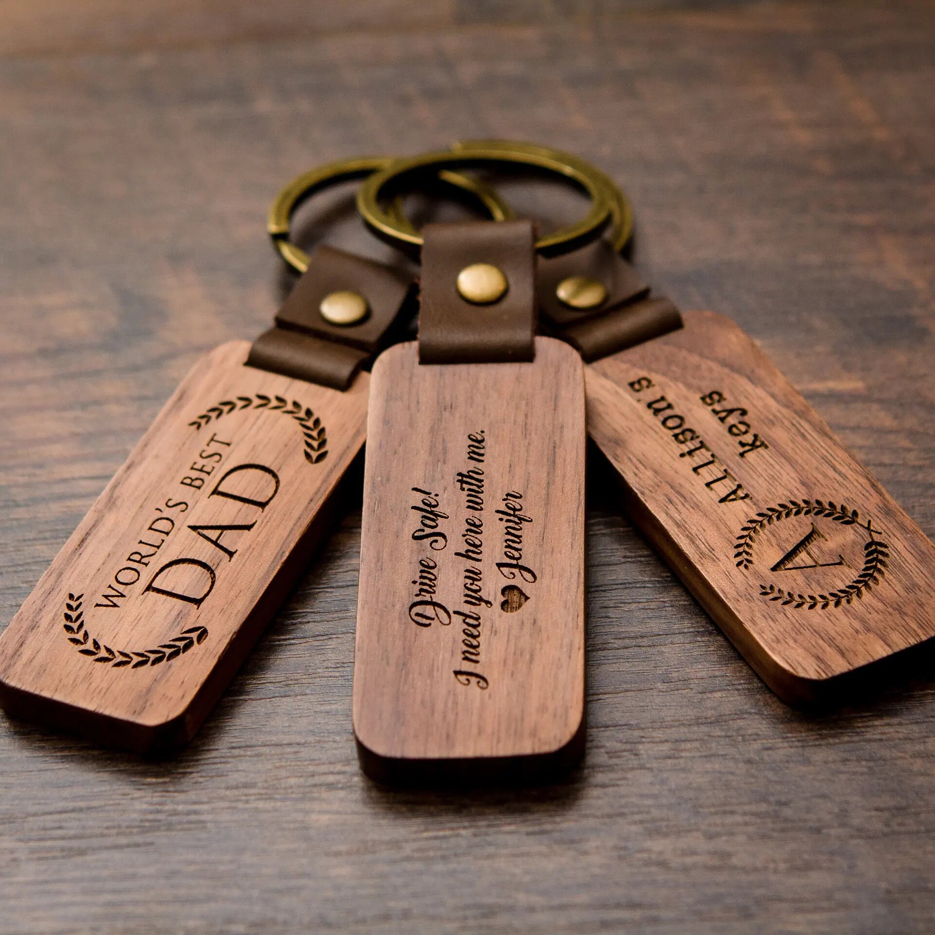 [Laser Engraving of Name Number] Leather Car Key Chain Wood Keyring Keychain DIY Key Holder for Girl Men Women Lady