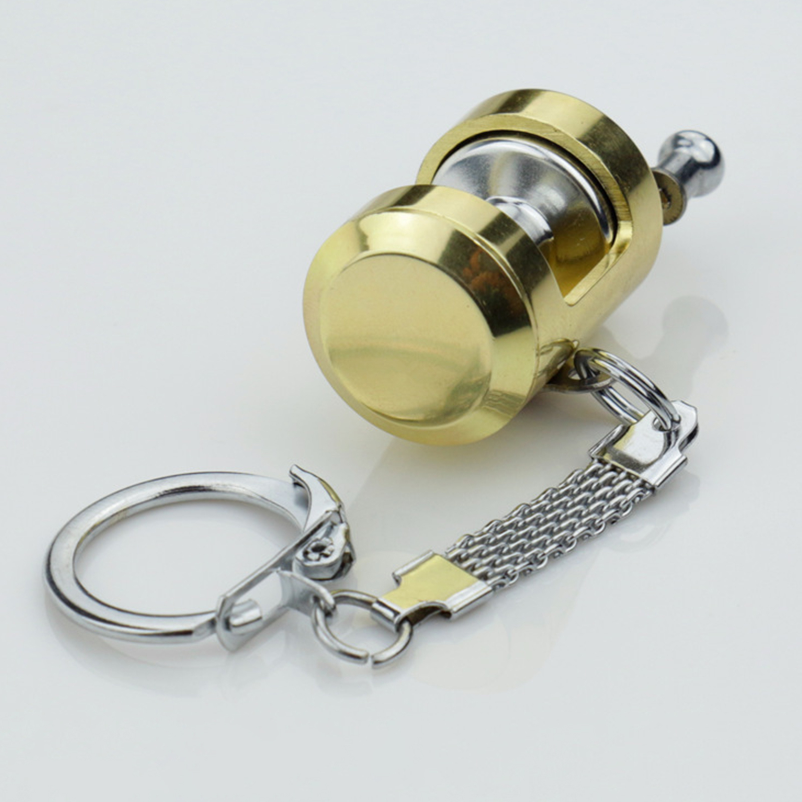 Mini Fishing Reel Shape Keychain Portable Spinning Wheel Pendant Key Holder