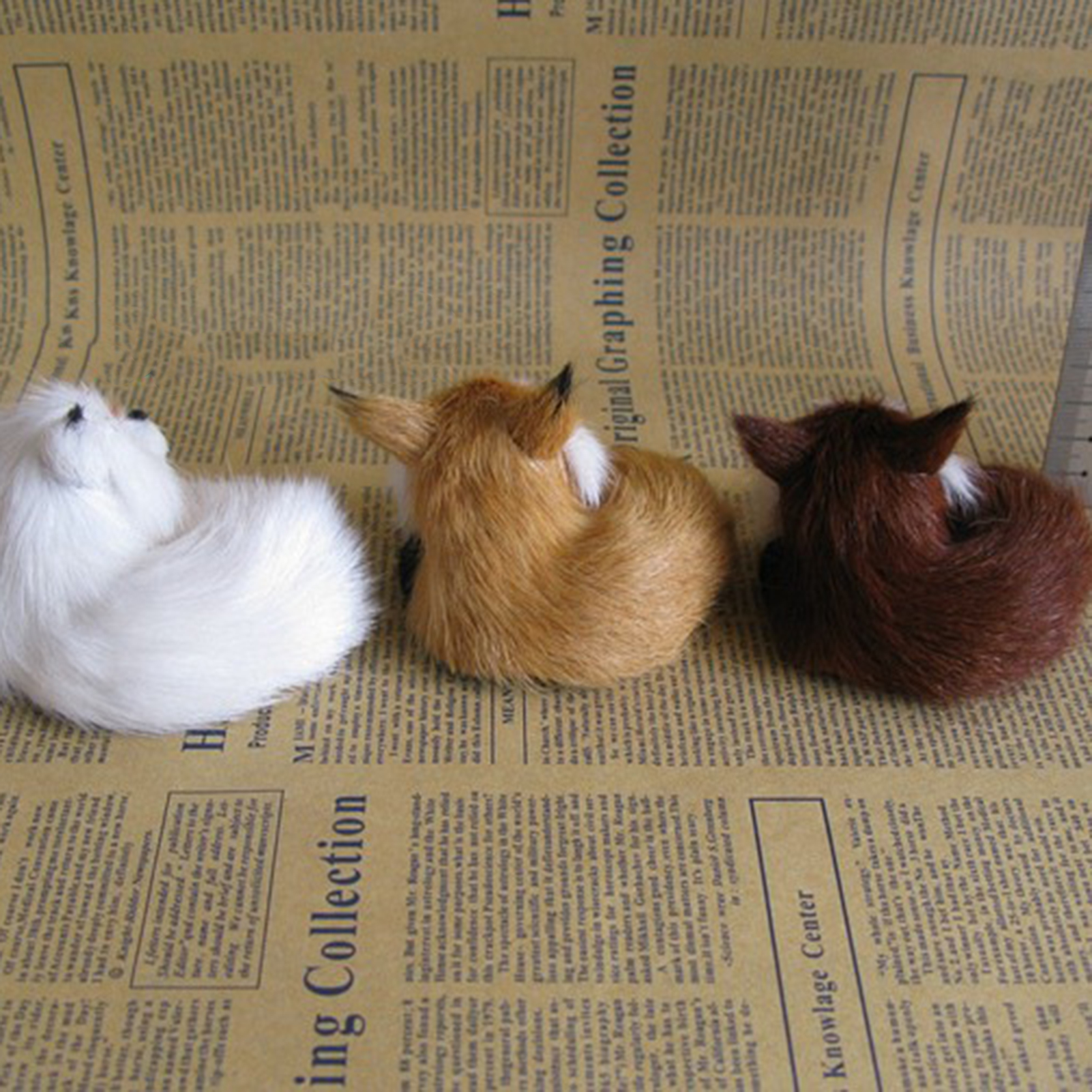 Plush Fox Model Easy Care Plastic Fleece Soft Simulation Brown Fox Toy. 
