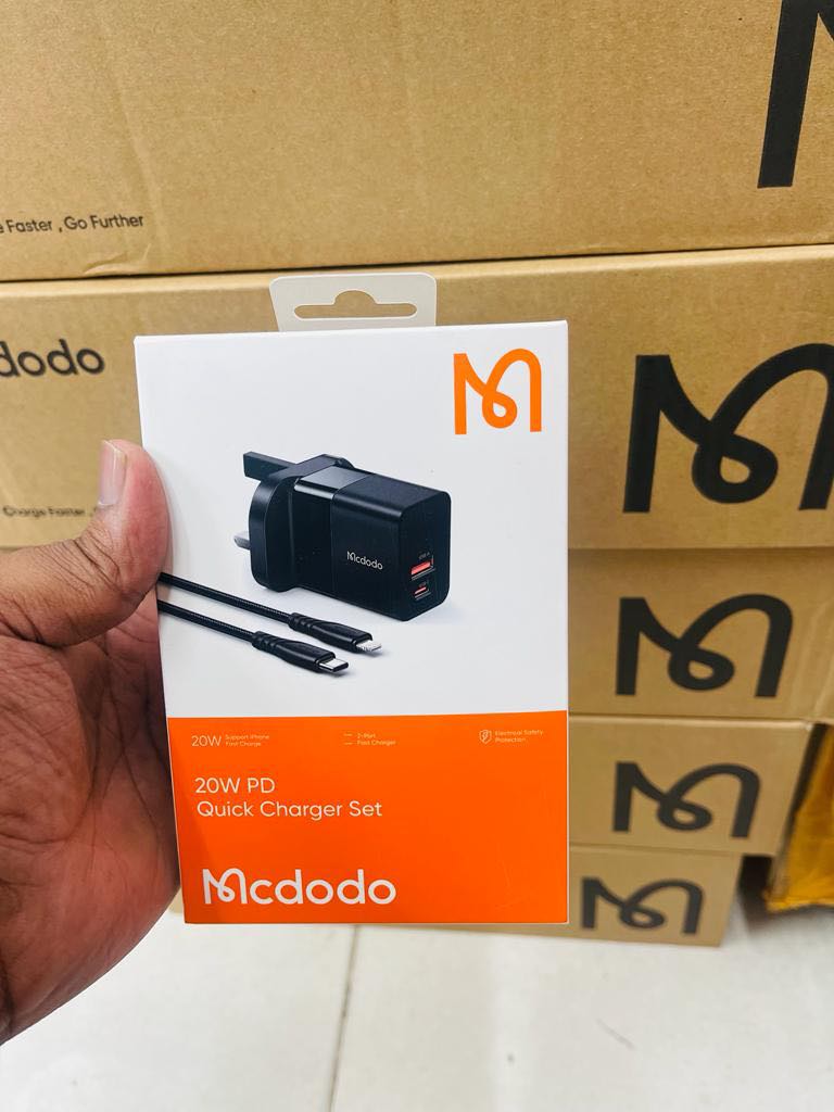 Mcdodo PD20W Fast Charger is applicable to 20W USB-C power adapter. 