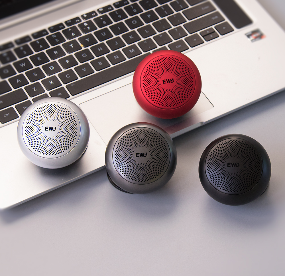 EWA Wireless Bluetooth Speaker with TF Portable Metal Subwoofer IPX7 Waterproof Speaker. 