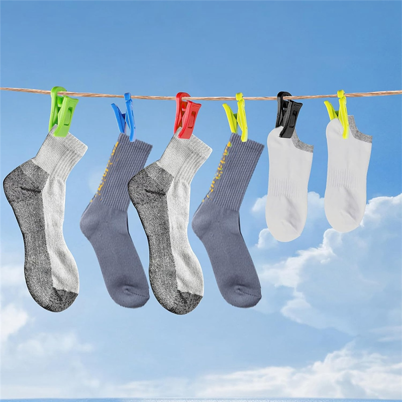 60 Sock Clips for Washing Machine and Dryer, Sock Clips with Hooks,Sock Holder Washing Machine, Directly Into the Drawer Durable. 