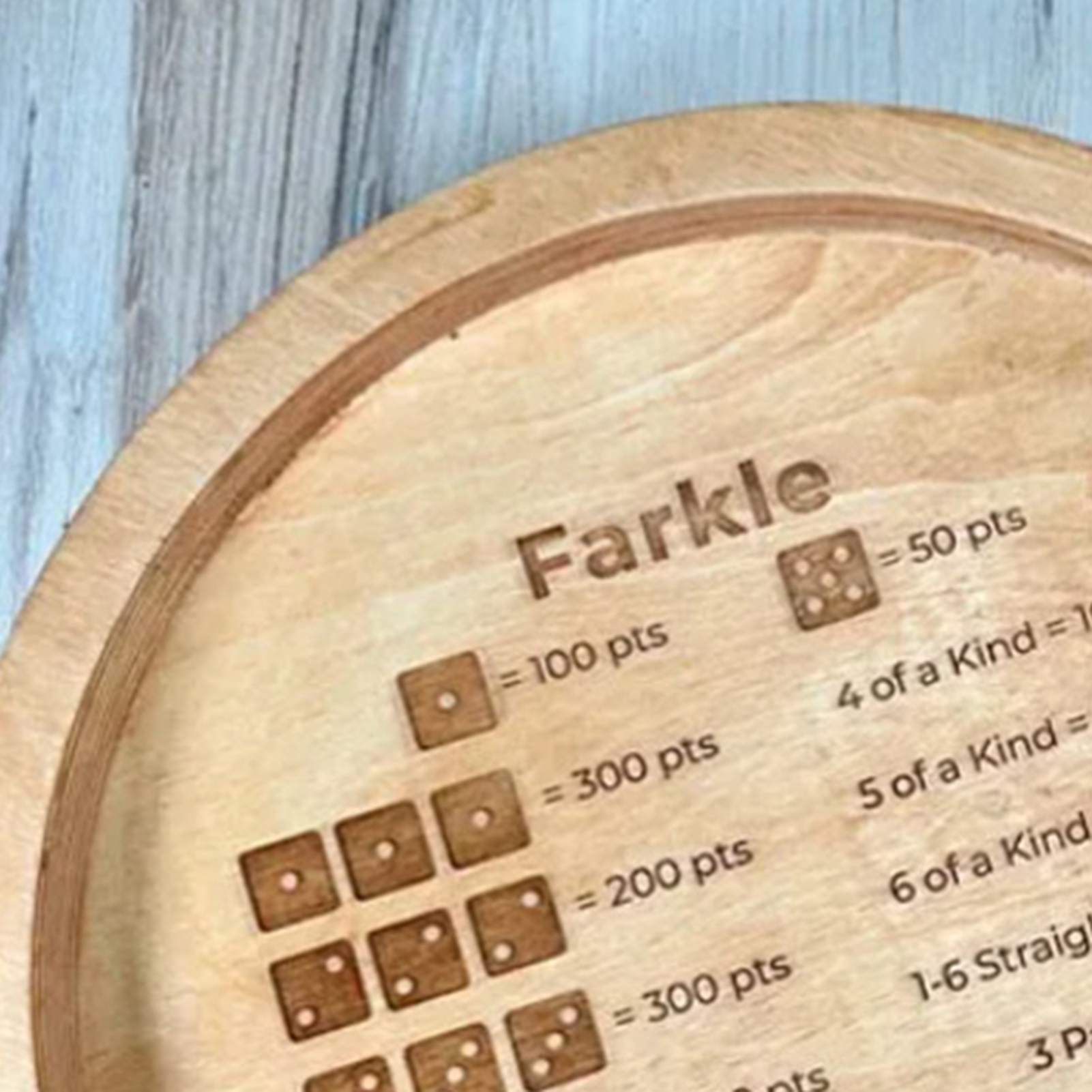 Dice Rolling Tray Wooden Farkle Dice Tray Set with 6 Dices Perfect for Family Game Night Parties Ideal Gift for Dice Game Fans. 