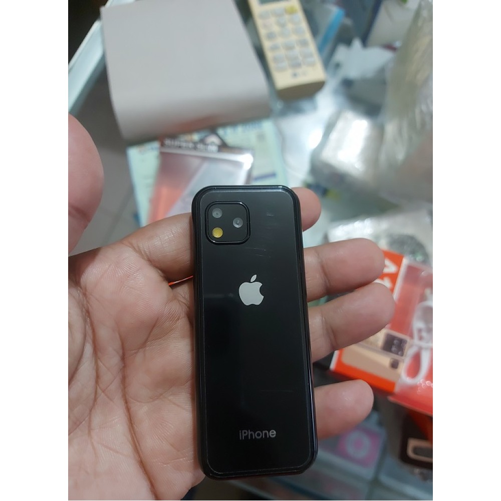 A1B Mini Card Phone With A-pple Logo Bluetooth Dialer Black. 