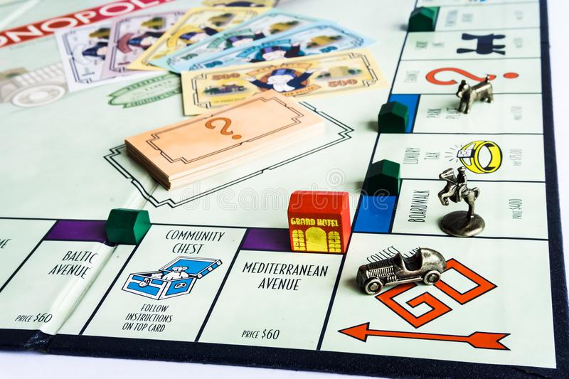 MONOPOLY GAME THE PROPERTY TRADING BOARD GAME. 