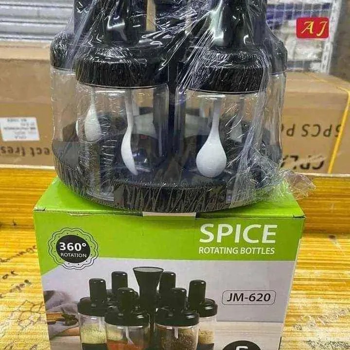 Streamlined Spice Organization - Rotating Bottle Set 360° - Keep Your Kitchen Spices Neat And Accessible. 