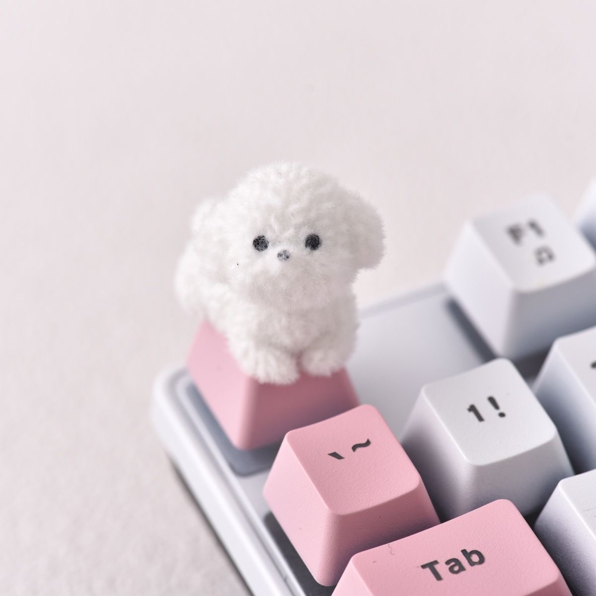 Plucked Teddy Dog Keycaps DIY Handmade Customized Cross Axis Mechanical Keyboard R4 Keycaps Personalized Creative Keycaps. 
