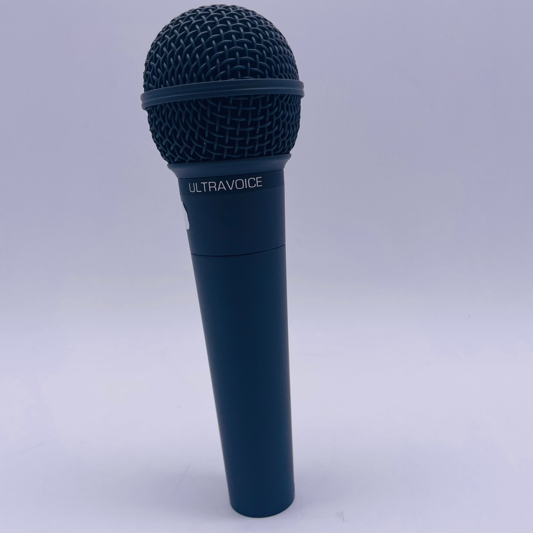 Behringer XM8500 Dynamic Cardioid Vocal Microphone Karaoke Handheld Karaoke Mic For Performers and Home Recording Enthusiast. 