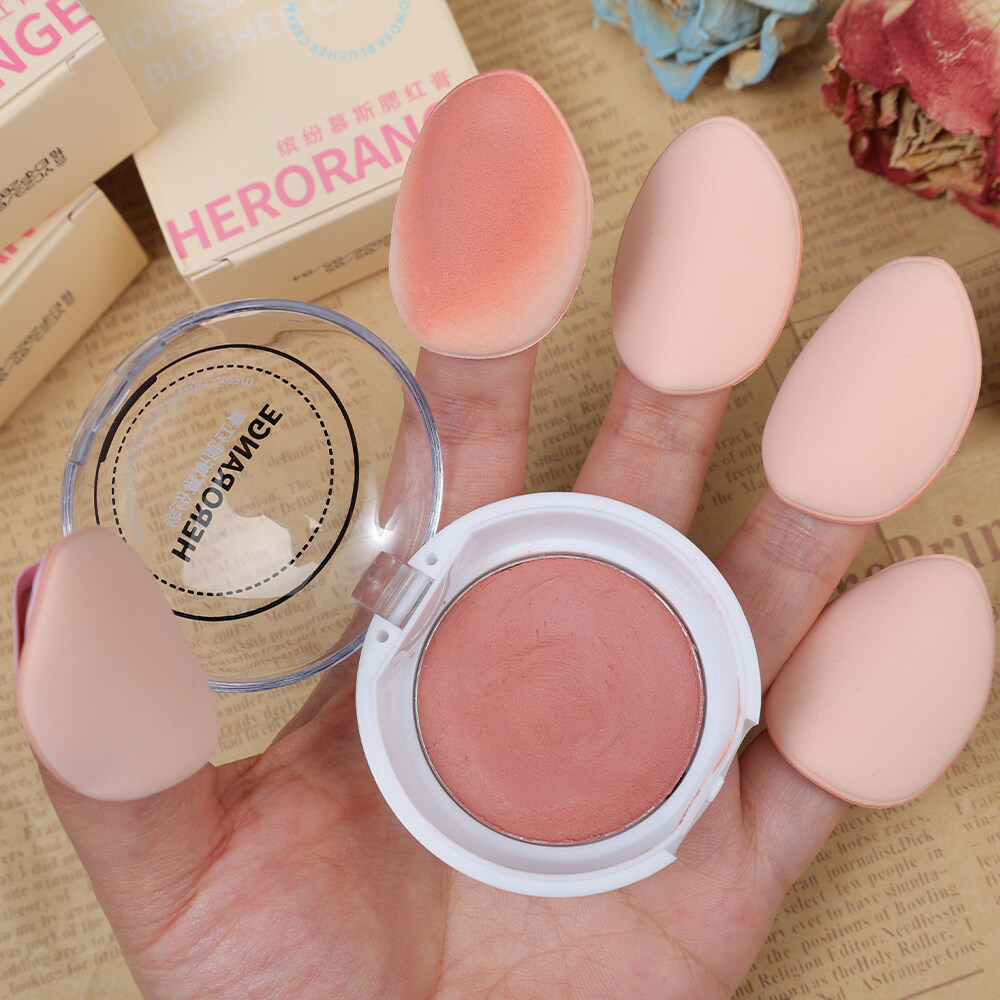 Mochi Poke Cheek Red Mud Natural Matte Soft Mist Monochrome Expanded Color Blush Paste. 