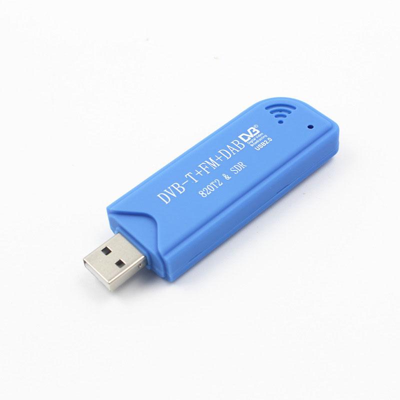 USB2.0 FM DAB DVB-T RTL2832U R820T2 RTL-SDR SDR Dongle Stick Digital TV Tuner Remote INFRARED Receiver with Antenna. 