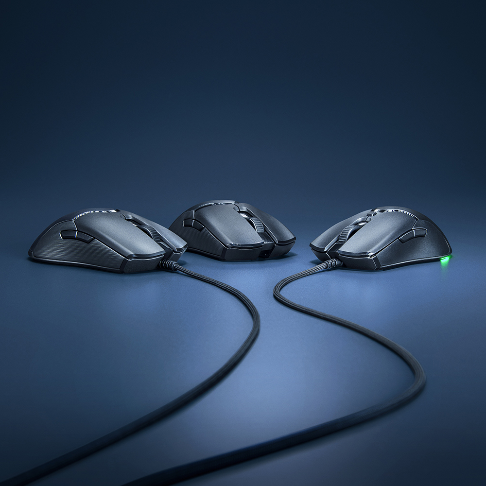 Razer Viper 8KHz Wired Gaming Mouse Lightweight Ergonomic Mouse with 8000Hz Polling Rate 20000DPI FOCUS+ Optical Sensor. 