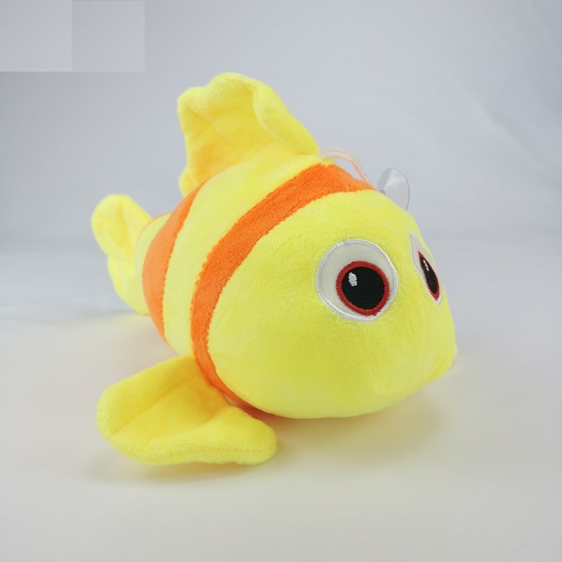 Small simulation fish doll grab machine doll cute clown fish plush toy. 
