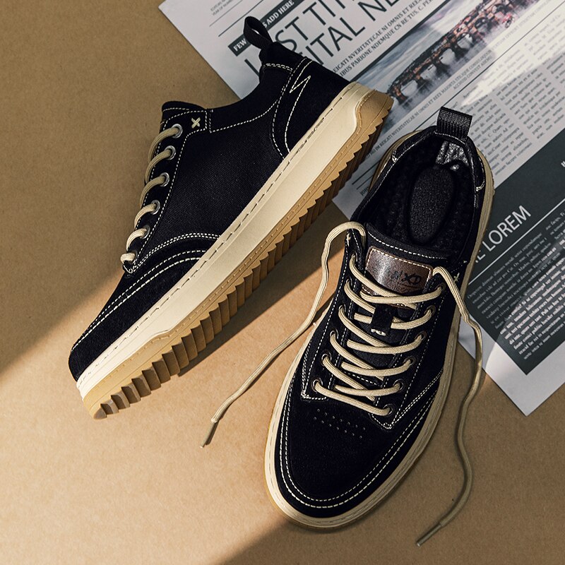 Good Quality Canvas Mens Shoes 2023 Spring New Men's Casual Shoe Breathable Skateboarding Sneakers For Man Solid Color Anti-skid. 
