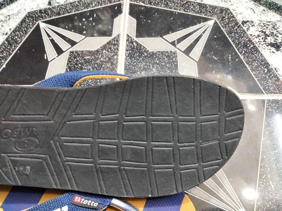 All Season Fit Slipper for Men. - Sandals For Men - Sandals For Men. 