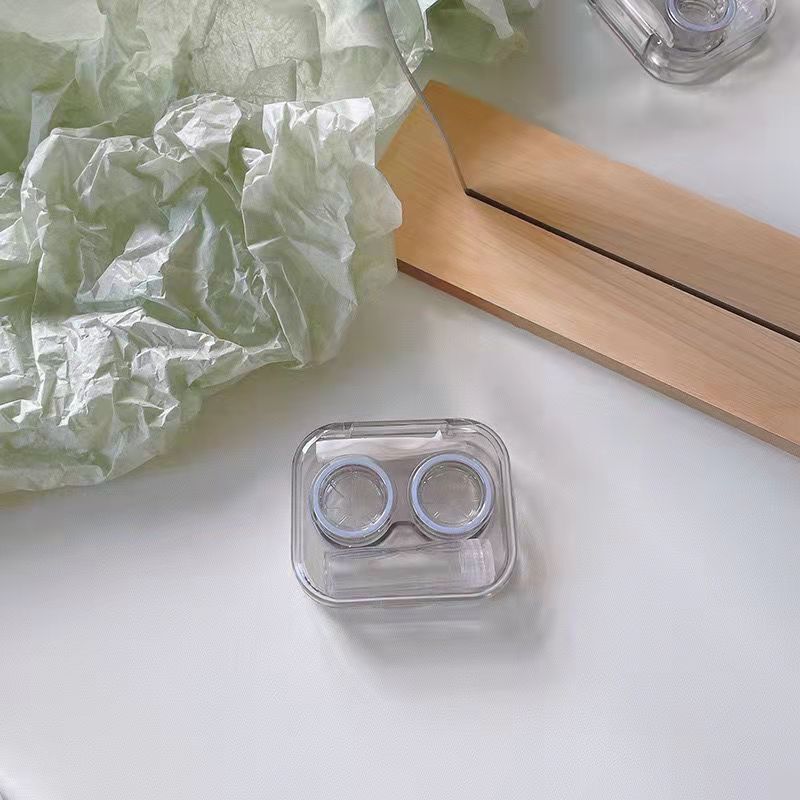 Sandalwood Purple Eye with No Twist Cap, High Grade Transparent Visible Cool Wind, Simple and Portable Contact Lens Box. 