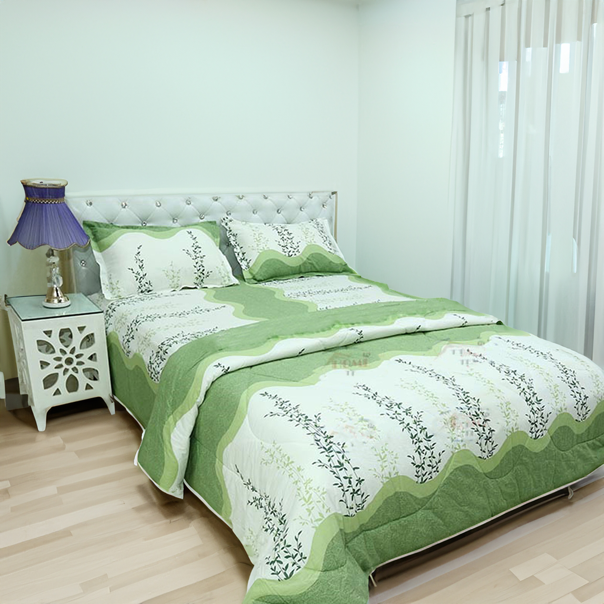 Experience Ultimate Comfort with Comfy Comforter (4pcs Set) - Digital Print - Size - (7.5 Feet / 8.5 Feet)