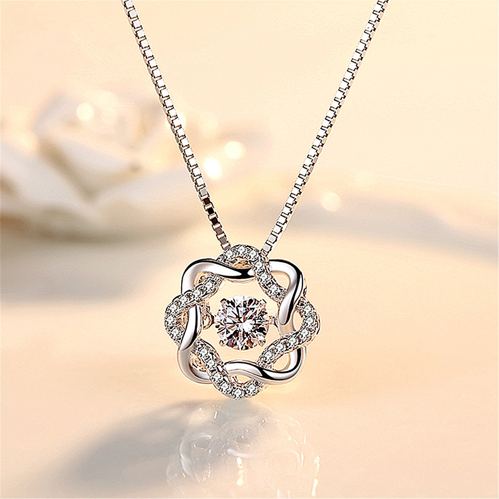 Douyin live network with the silver eight-pointed star smart necklace women's ins design beating heart women's pendant accessories