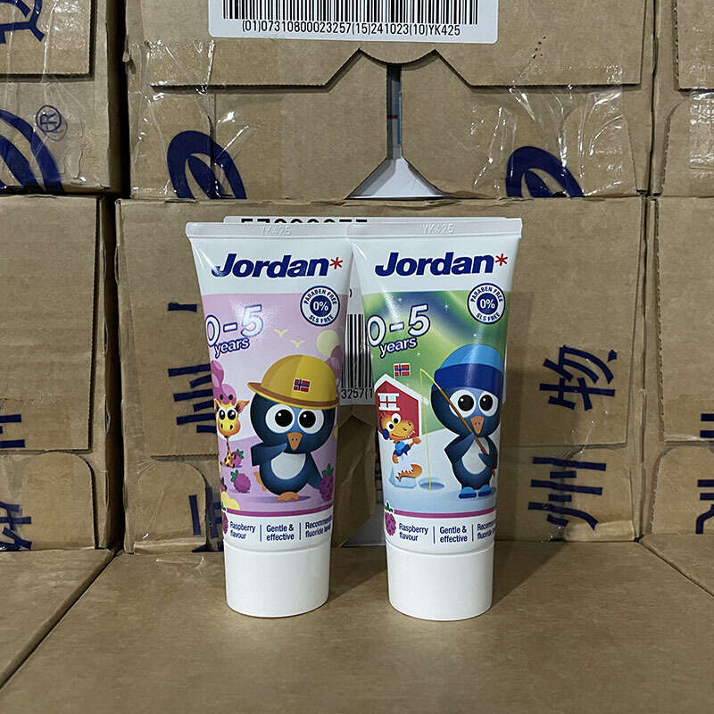 Norwegian for infants young children aged 0 5, 6 to 12, student toothpaste with strawberry and raspberry mixed fruit flavor. 