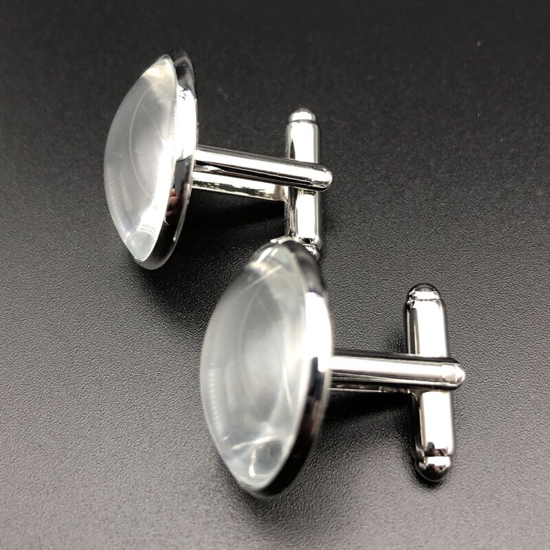 【happy one】2020 New Movie Around The Avengers Wolf Claw Cufflinks Gothic Glass Cabochon Men's Cufflinks To Men's Gift Jewelry. 