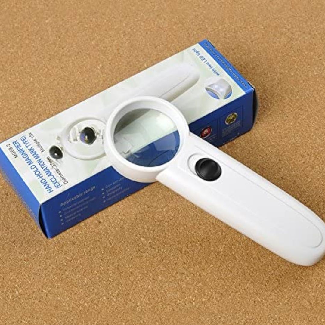 37mm Diameter Handheld Magnifier Glass With 2 LED Flashlight For Jewelry Repair Tools Sets Reading Magnifying Glass Exclamation Mark Type. 