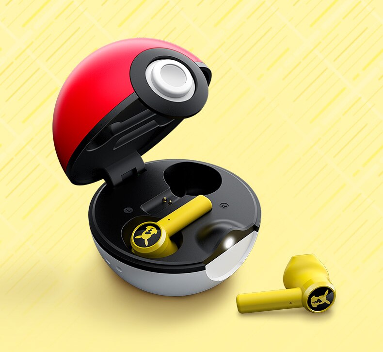 Razer Pikachu Bluetooth Earphone for Razer TWS Wireless Headset Newest Use for Game with Protect Bag. 