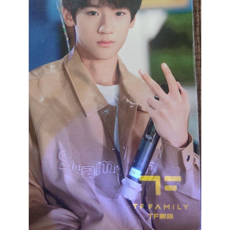 Three generations of members of the TF family photo card Zuo Hang Zhu Zhixin Su Xinhao Deng Jiaxin LOMO card collection photo card. 
