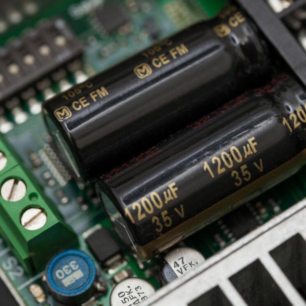 Sabertooth Dual 25A DC Motor Controller 6~24V Synchronous regenerative Thermal +overcurrent protection for high powered robot. 