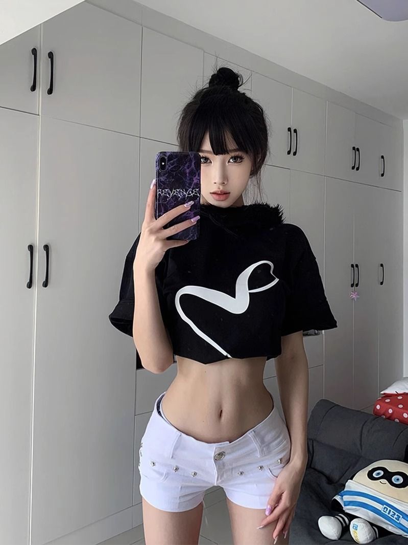 American Hot Girl Low Waist Super Short Shorts Women's Summery2kHot Pants European and American Rivets White Sheath Jeans. 